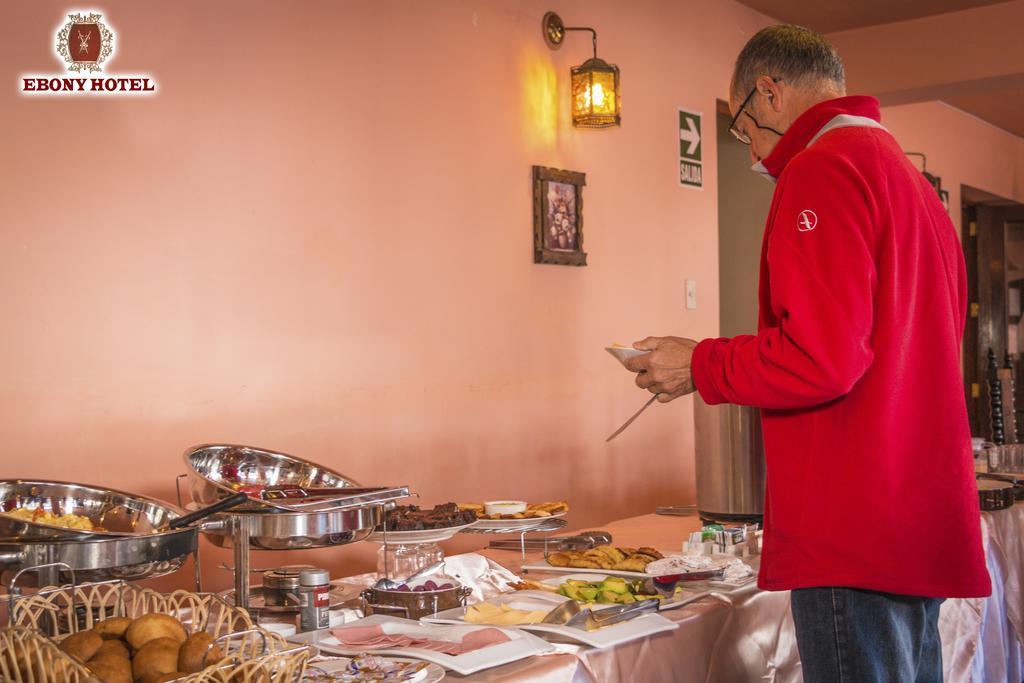 Ebony Hotel Huaraz  Bagian luar foto