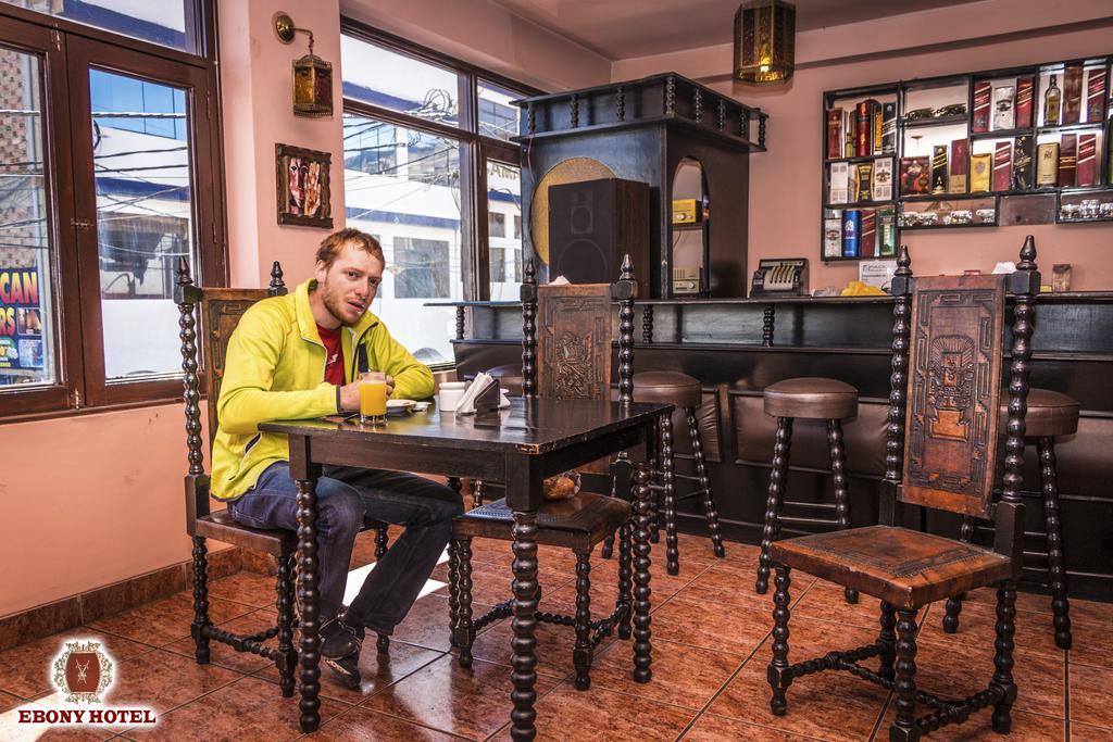 Ebony Hotel Huaraz  Bagian luar foto